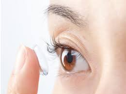 Как легко и быстро одевать и снимать линзы?