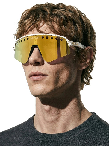 Oakley OO 9465 946533