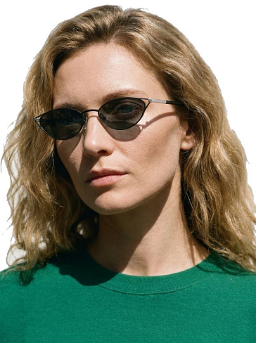 Alexander McQueen AM 0563S 001