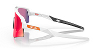 Oakley OO 9465 946516