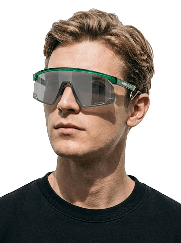 Oakley OO 9237 923705