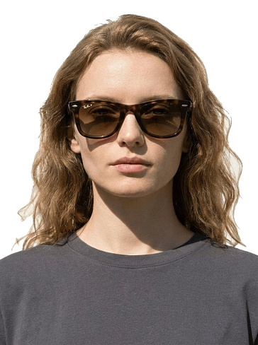 Ray-Ban RB 4340 710/M2