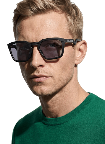 Oakley OO 9533 953301