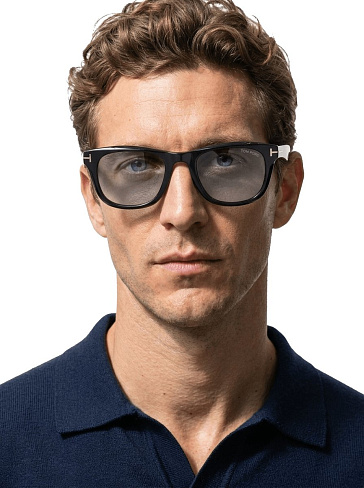 Tom Ford FT 1076 01B