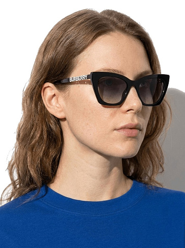 Burberry BE 4372U 30018G