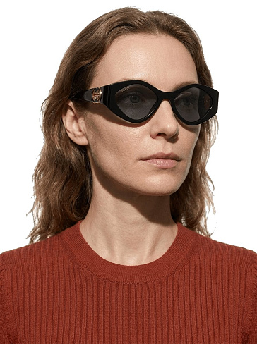 Gucci GG 2121S 001