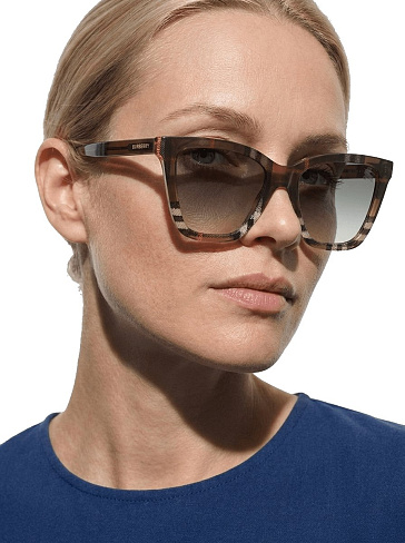 Burberry BE 4470 420211