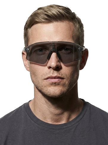 Oakley OO 9517 951701
